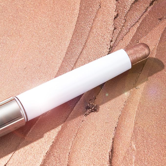 18 Golden Hour Shimmer - Shimmering pale gold